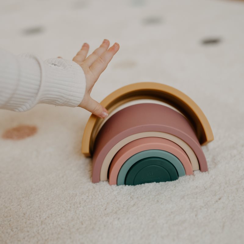 Petite&Mars Rainbow 12m+ aktivity hračka Intense Ochre 1 ks (obrázek 8)