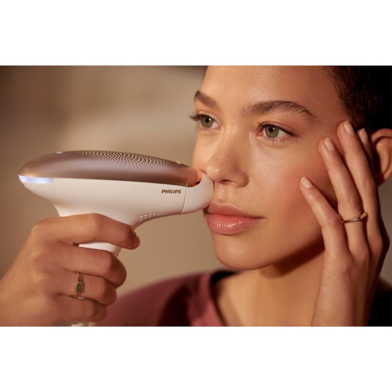 Philips Lumea IPL 7000 SC1997/00 IPL System For Preventing Body Hair Growth 1 Pc