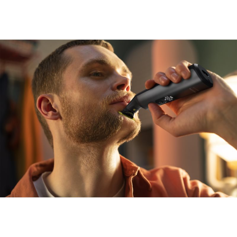 Philips OneBlade Pro 360 QP6652/61 face and body trimmer 1 pc