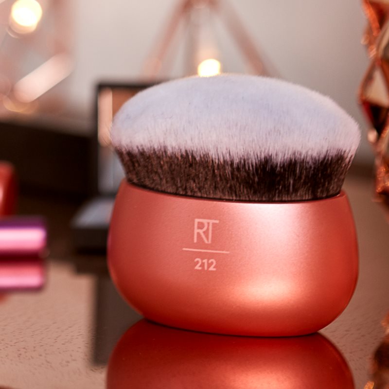 Real Techniques Original Collection Face + Body Kabuki Brush For Face And Body 1 Pc