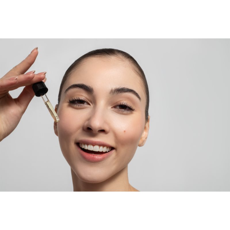 Revuele Vitamin C 15% Serum rozjasňující sérum pro sjednocení barevného tónu pleti 30 ml (obrázek 4)