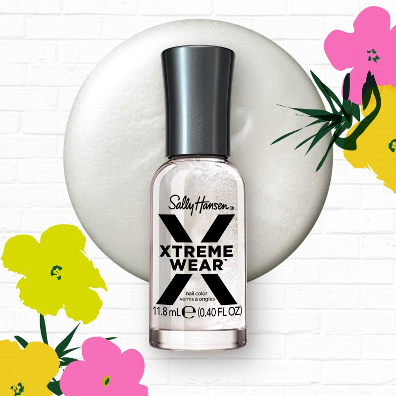 Sally Hansen Hard As Nails Xtreme Wear hardener nail polish shade 130 City Of Gleams 11,8 ml