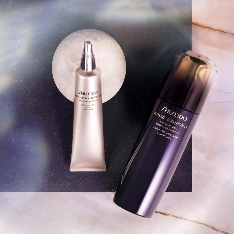 Shiseido Future Solution LX освітлююча розгладжуюча основа під макіяж SPF 30 40 мл