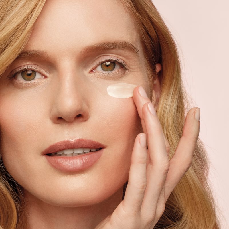 Shiseido Benefiance Wrinkle Smoothing Eye Cream поживний крем для шкіри навколо очей для зменшення зморшок 15 мл
