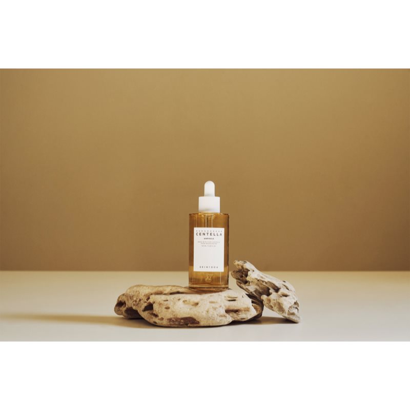 SKIN1004 Madagascar Centella Ampoule hydratační sérum pro zklidnění a posílení citlivé pleti 100 ml (obrázek 6)