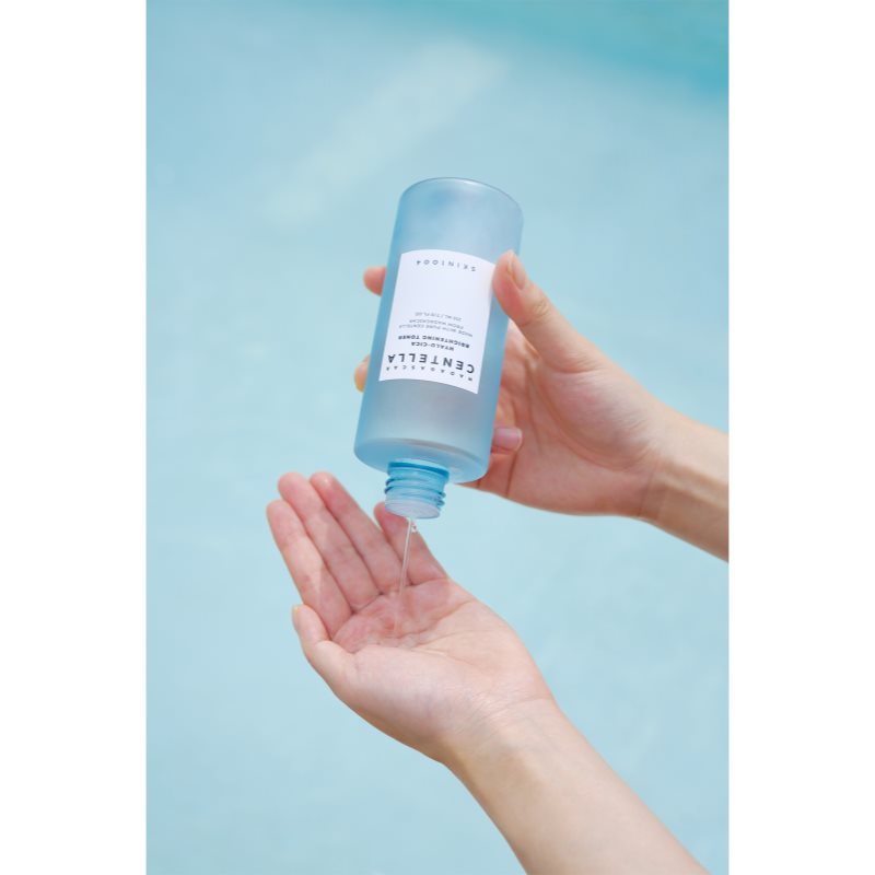 SKIN1004 Madagascar Centella Hyalu-Cica Brightening Toner jemné exfoliační tonikum pro rozjasnění a hydrataci 210 ml (obrázek 9)