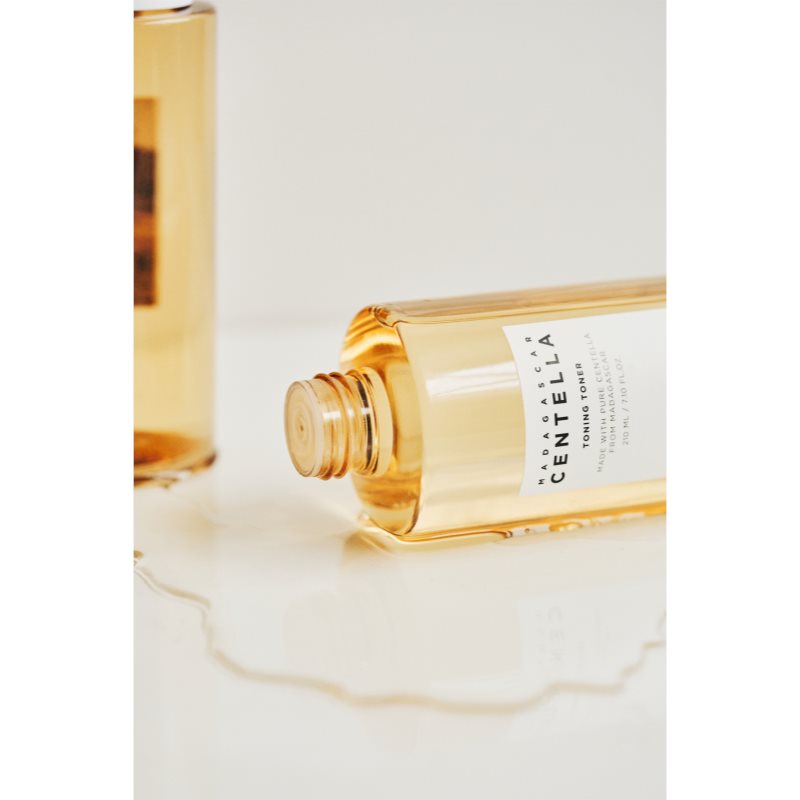 SKIN1004 Madagascar Centella Toning Toner jemné exfoliačné tonikum pre citlivú pleť 210 ml (obrázok 7)
