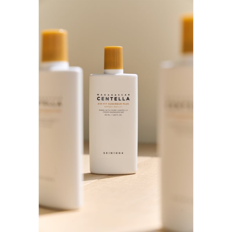 SKIN1004 Madagascar Centella Air-Fit Suncream Plus minerální ochranný krém pro citlivou pokožku SPF 50+ 50 ml (obrázek 5)
