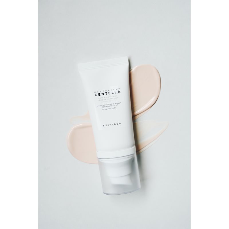 SKIN1004 Madagascar Centella Tone Brightening Tone-Up Sunscreen ochranný tónovaný fluid na obličej pro rozjasnění pleti SPF 50+ 50 ml (obrázek 5)