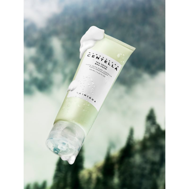 SKIN1004 Madagascar Centella Tea-Trica BHA Foam hĺbkovo čistiaca pena pre problematickú pleť, akné 125 ml (obrázok 4)