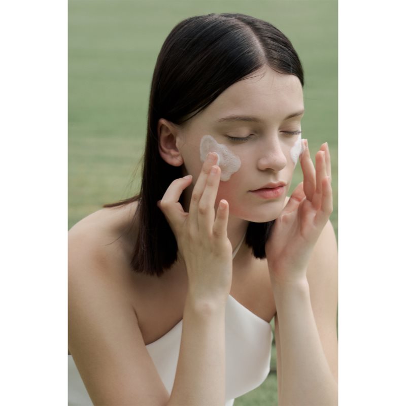 SKIN1004 Madagascar Centella Tea-Trica BHA Foam hĺbkovo čistiaca pena pre problematickú pleť, akné 125 ml (obrázok 9)