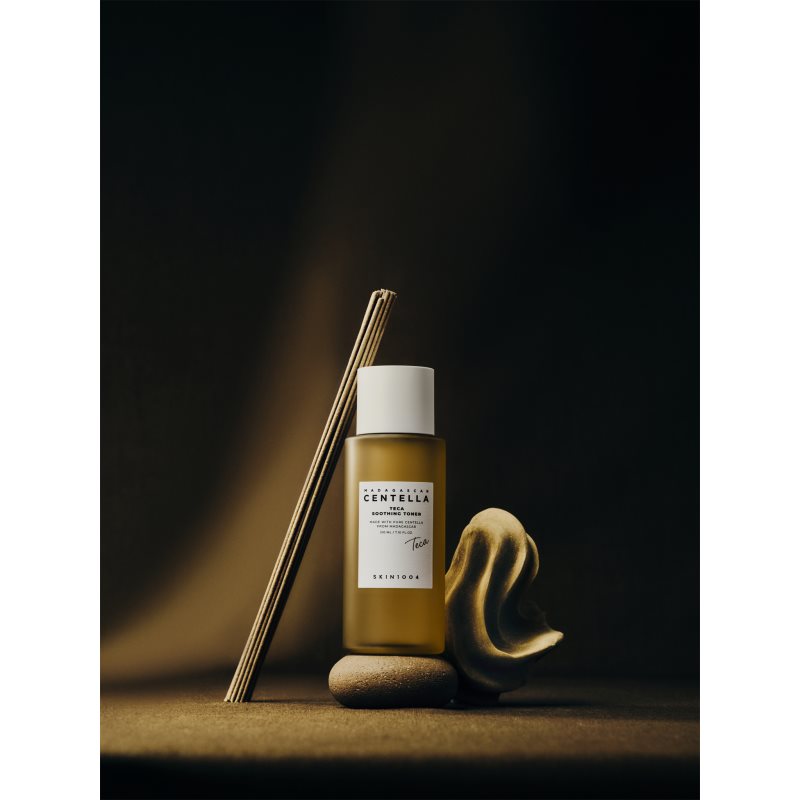 SKIN1004 Madagascar Centella Teca Soothing Toner sanftes Peeling-Tonikum mit beruhigender Wirkung 210 ml (Bild 6)