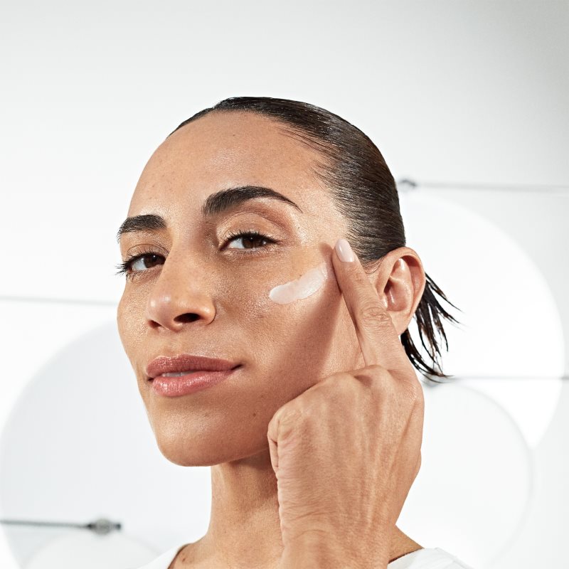 Smashbox Photo Finish Resurface Smooth + Renew Primer brightening and smoothing primer 10 ml