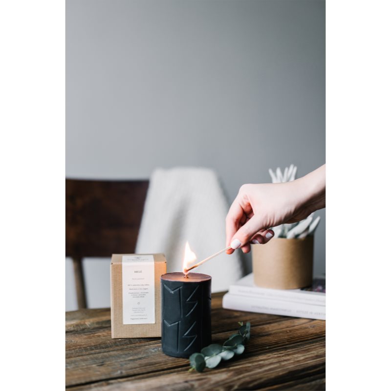 Smells Like Spells Rune Candle Hel scented candle (concentration/ tranquility) 300 g