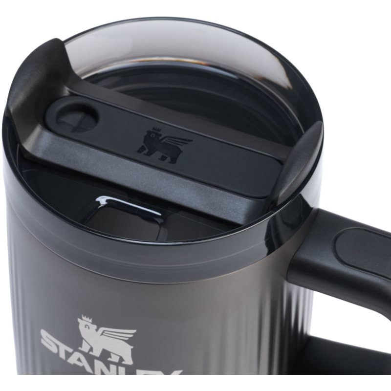 Stanley Quencher H2.O Fluted Tumbler tumbler z nehrdzavejúcej ocele s rúrkou malý Black PVD 590 ml (obrázok 3)