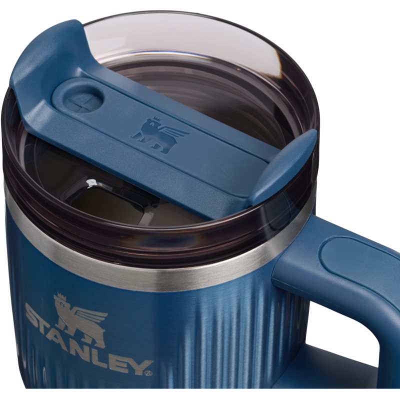 Stanley Quencher H2.O Fluted Tumbler tumbler z nehrdzavejúcej ocele s rúrkou malý Glacial Blue Shine 590 ml (obrázok 3)