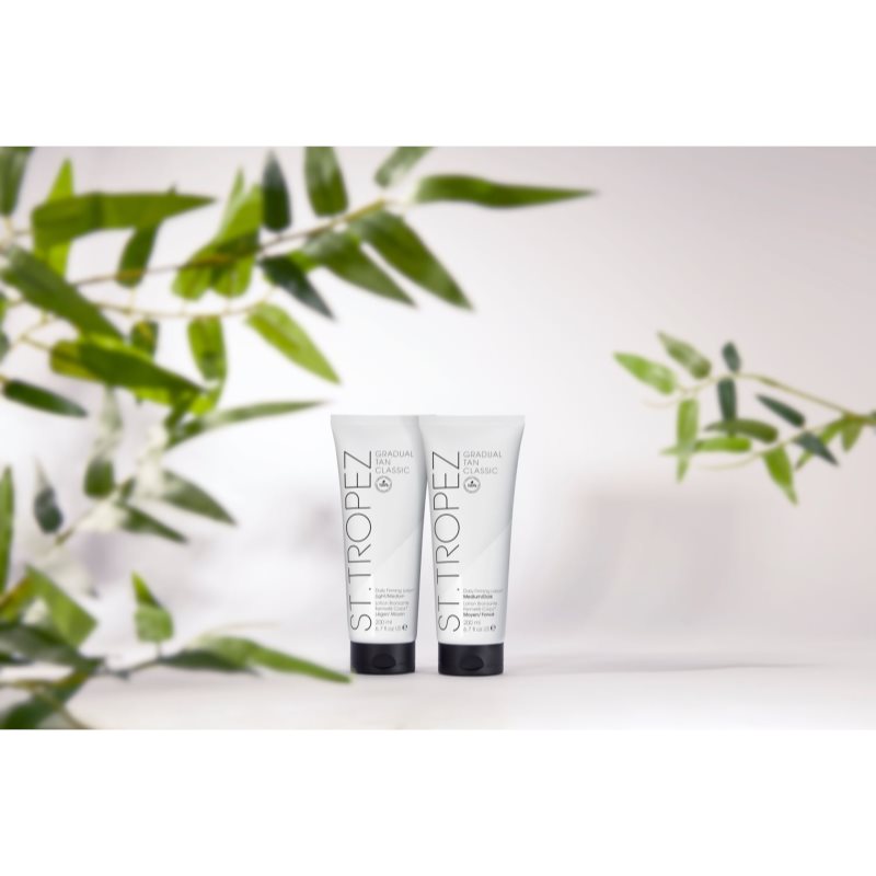 Thumbnail - St.Tropez Gradual Tan Classic Daily Firming Lotion Selbstbräuner Farbton Medium/Dark 200 ml