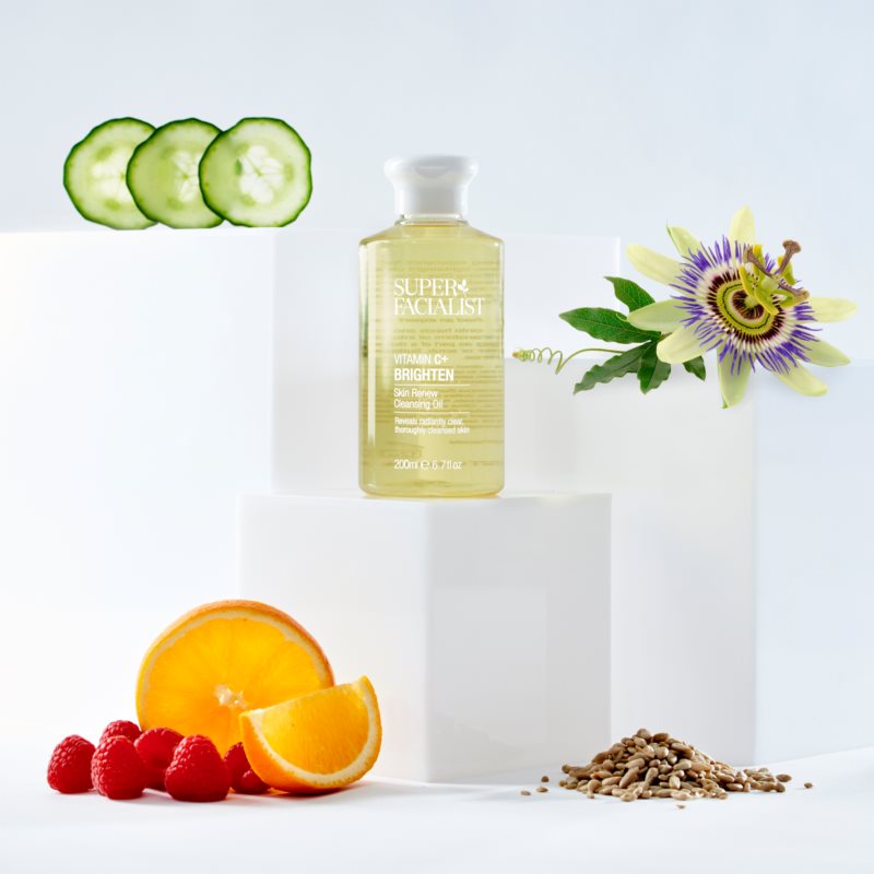 Super Facialist Vitamin C+ Brighten очищуюча олійка для зняття макіяжу для сяючої шкіри 200 мл