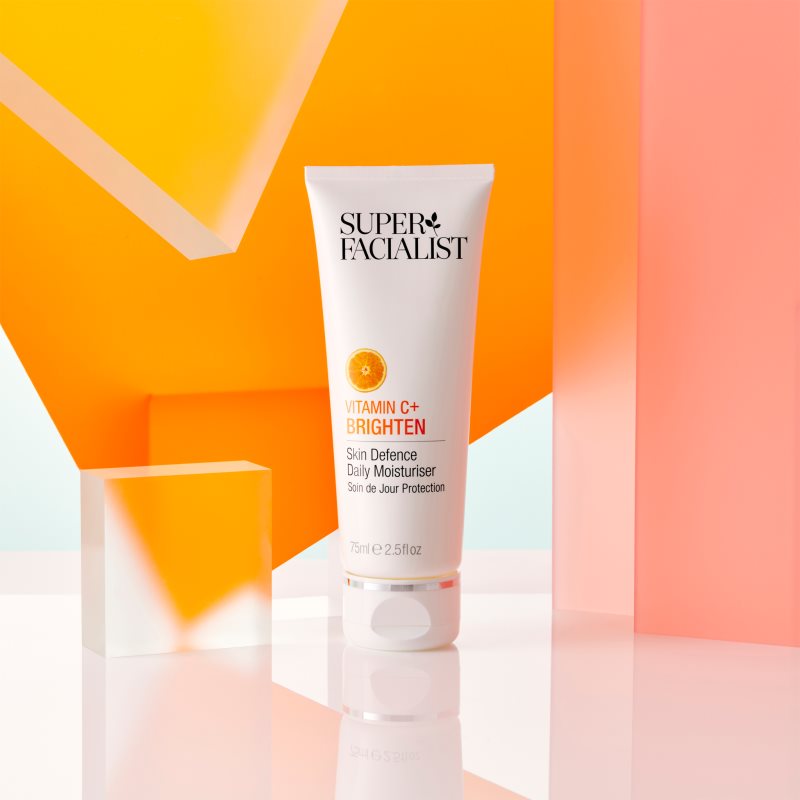 Super Facialist Vitamin C+ Brighten Brightening Moisturising Cream For Tired Skin 75 Ml