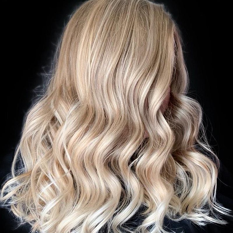 Syoss Blonde & Silver шампунь з екстрактом фіалки для освітленого та сивого волосся 440 мл