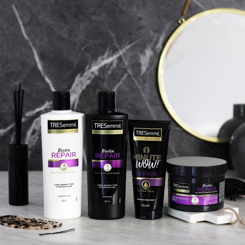 TRESemmé Biotin + Repair 7 Restoring Shampoo For Damaged Hair 400 Ml