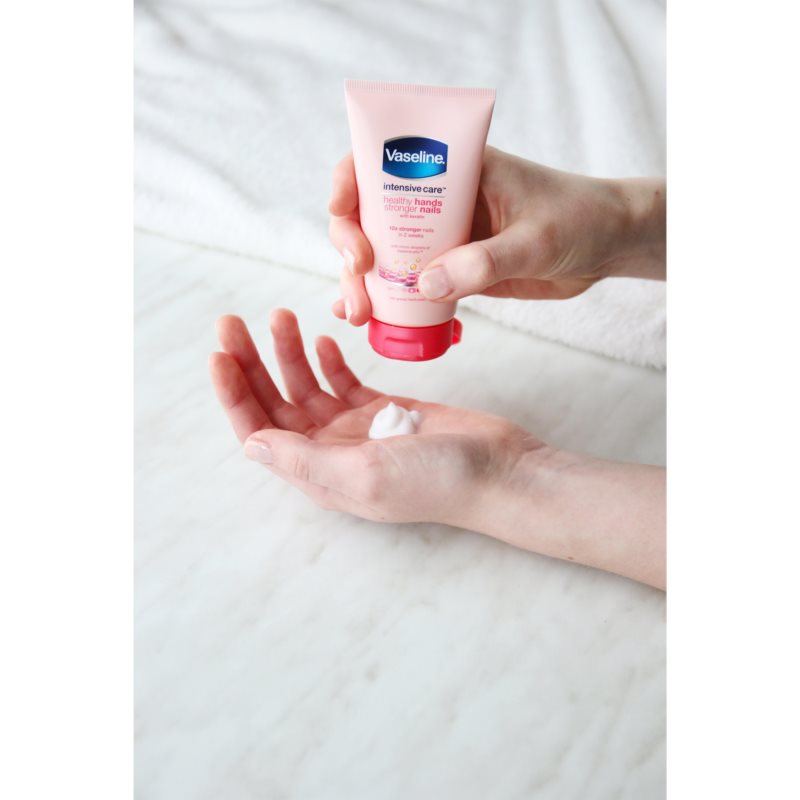 Vaseline Hand Care Hand & Nail Cream 75 Ml
