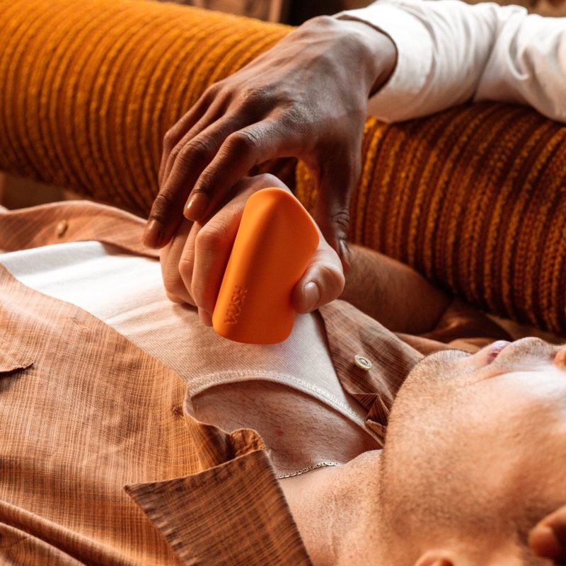 Vush Sol Vibrating Stroker masturbátor vibrační Orange 8.7 cm (obrázek 3)