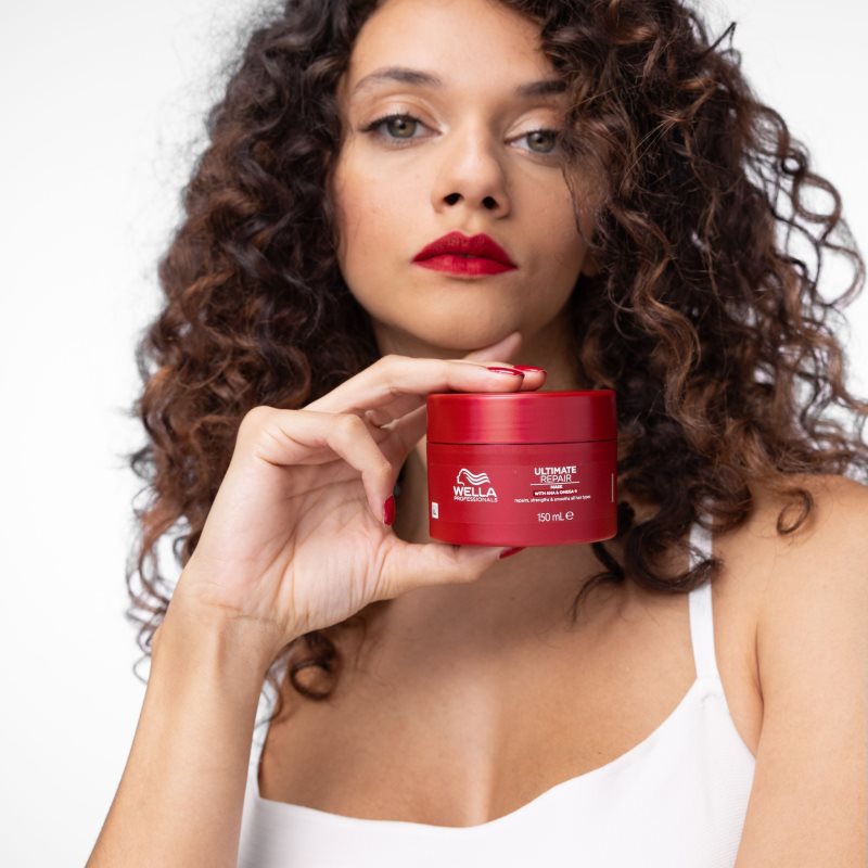 Wella Professionals Ultimate Repair Mask Intensive Nourishing Mask For All Hair Types 150 Ml