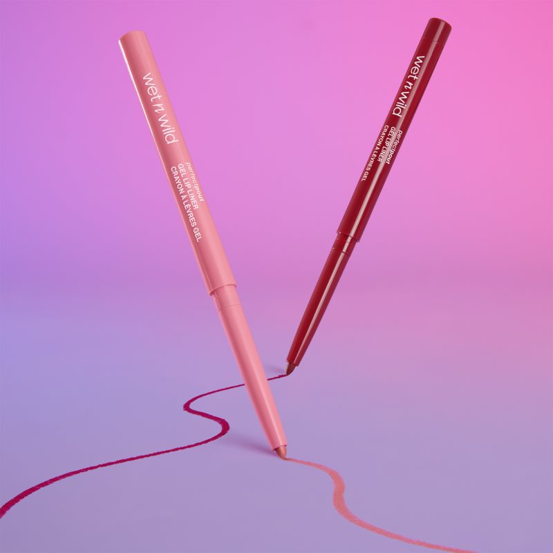Wet n Wild Perfect Pout dlouhotrvající tužka na rty odstín Currant Mood 0.25 g (obrázek 5)