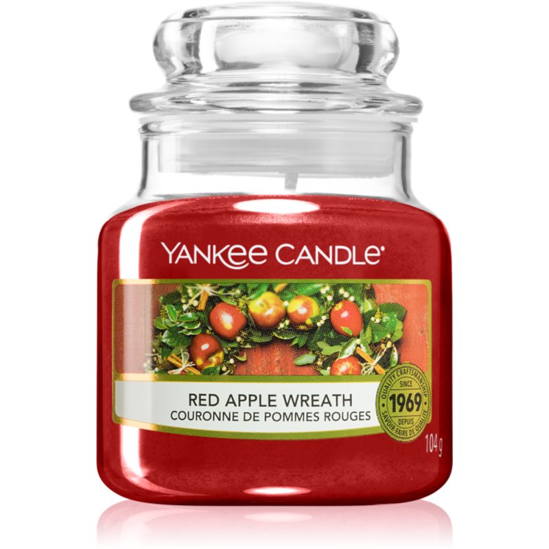 Yankee Candle Red Apple Wreath vonná sviečka 104 g