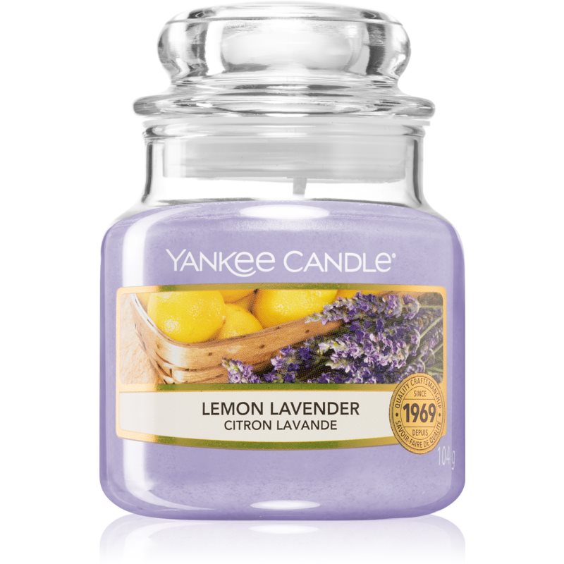 Yankee Candle Lemon Lavender illatgyertya Classic kis méret 104 g