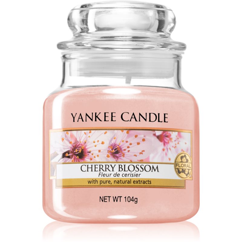 Yankee Candle Cherry Blossom vonná sviečka 104 g