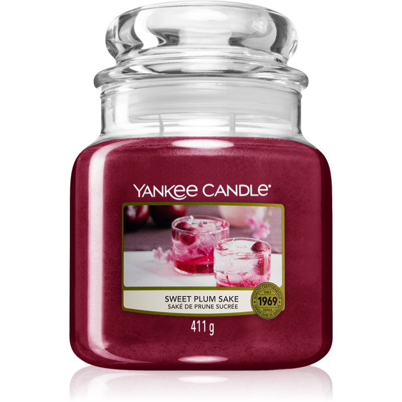 Yankee Candle Sweet Plum Sake vonná svíčka 411 g