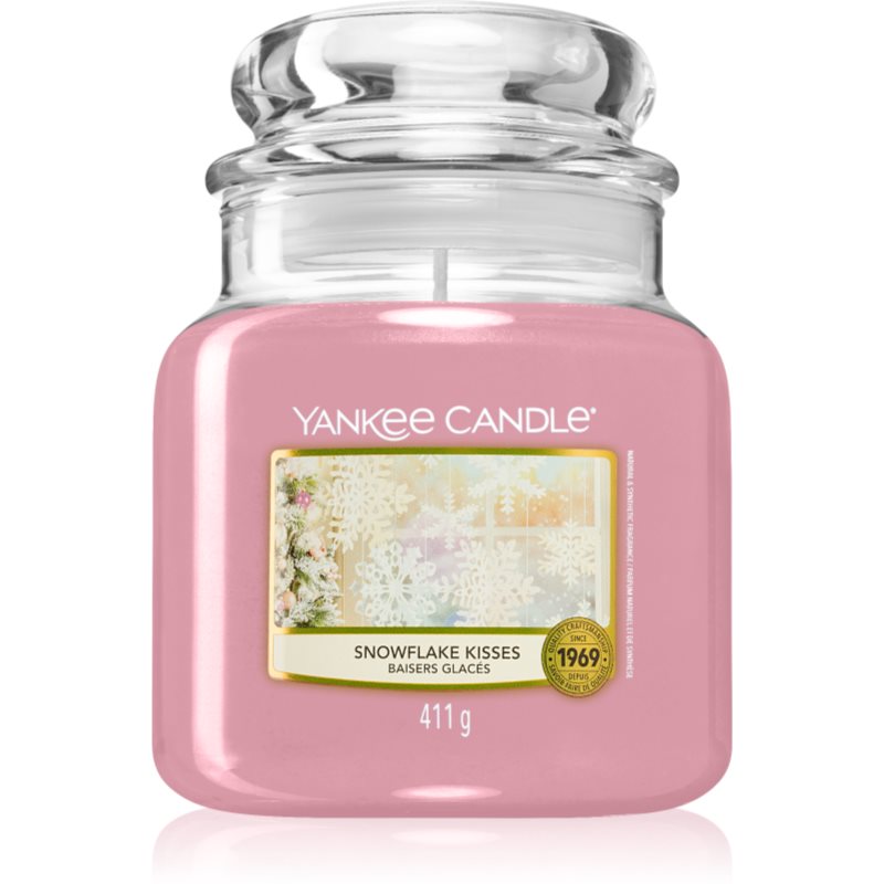 Yankee Candle Snowflake Kisses aроматична свічка 411 гр