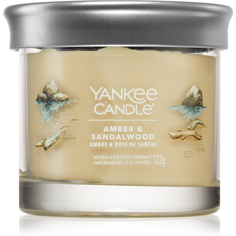 Yankee Candle Amber & Sandalwood dišeča sveča 122 g