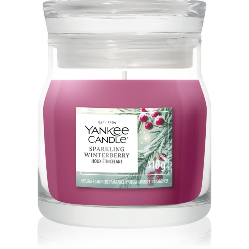 Yankee Candle Sparkling Winterberry vonná sviečka Signature 110 g