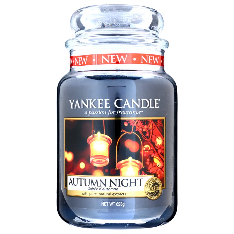 

Yankee Candle Autumn Night aроматична свічка Classic середня