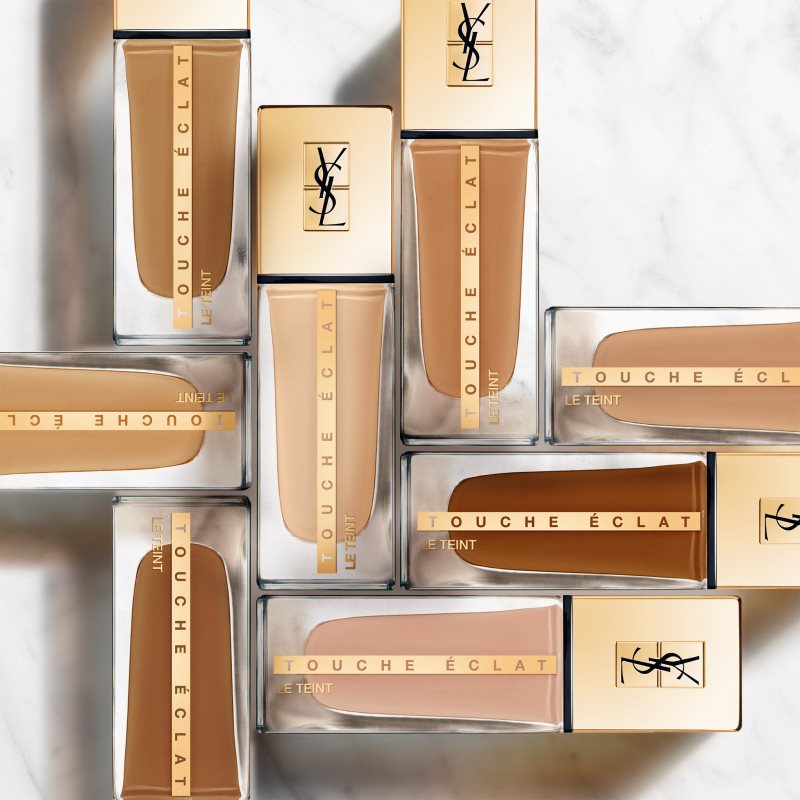 Yves Saint Laurent Touche Éclat Le Teint стійкий тональний крем для освітлення шкіри SPF 22 відтінок B60 Amber 25 мл