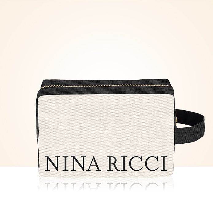 Trousse de toilette de la marque NINA RICCI