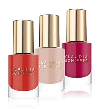 Claudia Schiffer Make Up Unhas