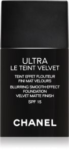 Chanel Ultra Le Teint Velvet gladilni make-up za poenotenje tona kože odtenek 10 Beige 30 ml