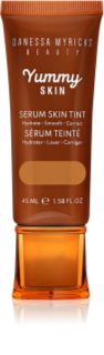 Danessa Myricks Beauty Yummy Skin Serum Skin Tint bőrsimító hatású hidratáló alapozó árnyalat 10 - Tan Skin with Neutral Olive Undertones 45 ml