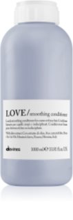 Davines Essential Haircare LOVE Smoothing Conditioner kisimító kondicionáló a rakoncátlan és töredezett hajra