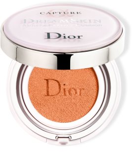 DIOR Capture Dreamskin Moist & Perfect Cushion fondotinta idratante in spugnetta SPF 50