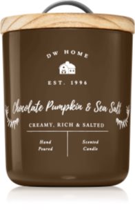 DW Home Farmhouse Chocolate Pumpkin & Sea Salt lumânare parfumată 264 g