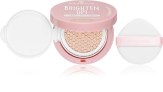 essence BRIGHTEN UP! Cushion Foundation tekoči puder v gobici odtenek 10 Honey 12 g