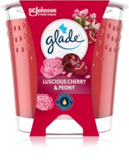 GLADE Luscious Cherry & Peony vonná svíčka