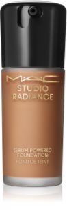 MAC Cosmetics Studio Radiance Serum-Powered Foundation хидратиращ фон дьо тен цвят NC50 30 мл.