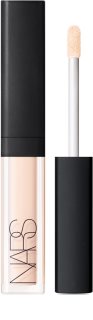 NARS MINI Radiant Creamy Concealer corrector en crema iluminador