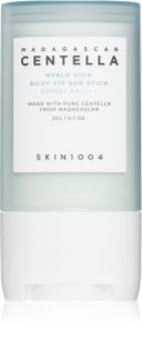 SKIN1004 Madagascar Centella Hyalu-Cica Silky-Fit Sun Stick védő hidratáló stick SPF 50+ 20 g